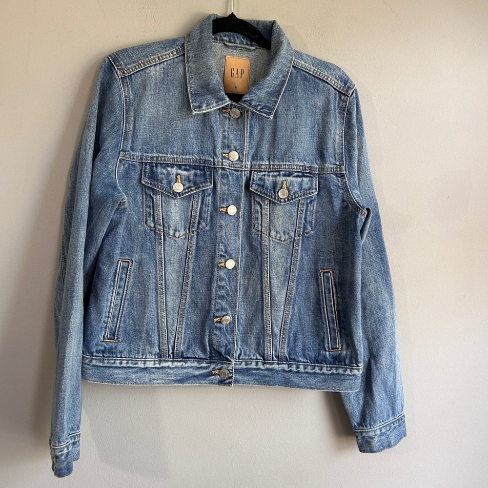 GAP Icon Denim Jacket Medium Wash Blue Cotton Trucker S/797118-00 Mens M
